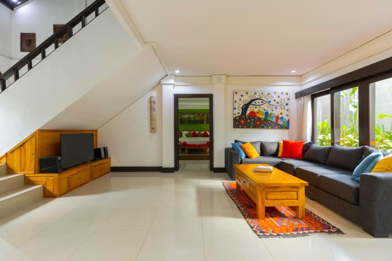 Villa Kibbi Seminyak Exterior foto