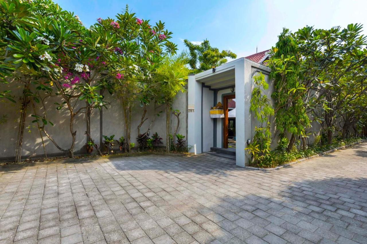 Villa Kibbi Seminyak Exterior foto