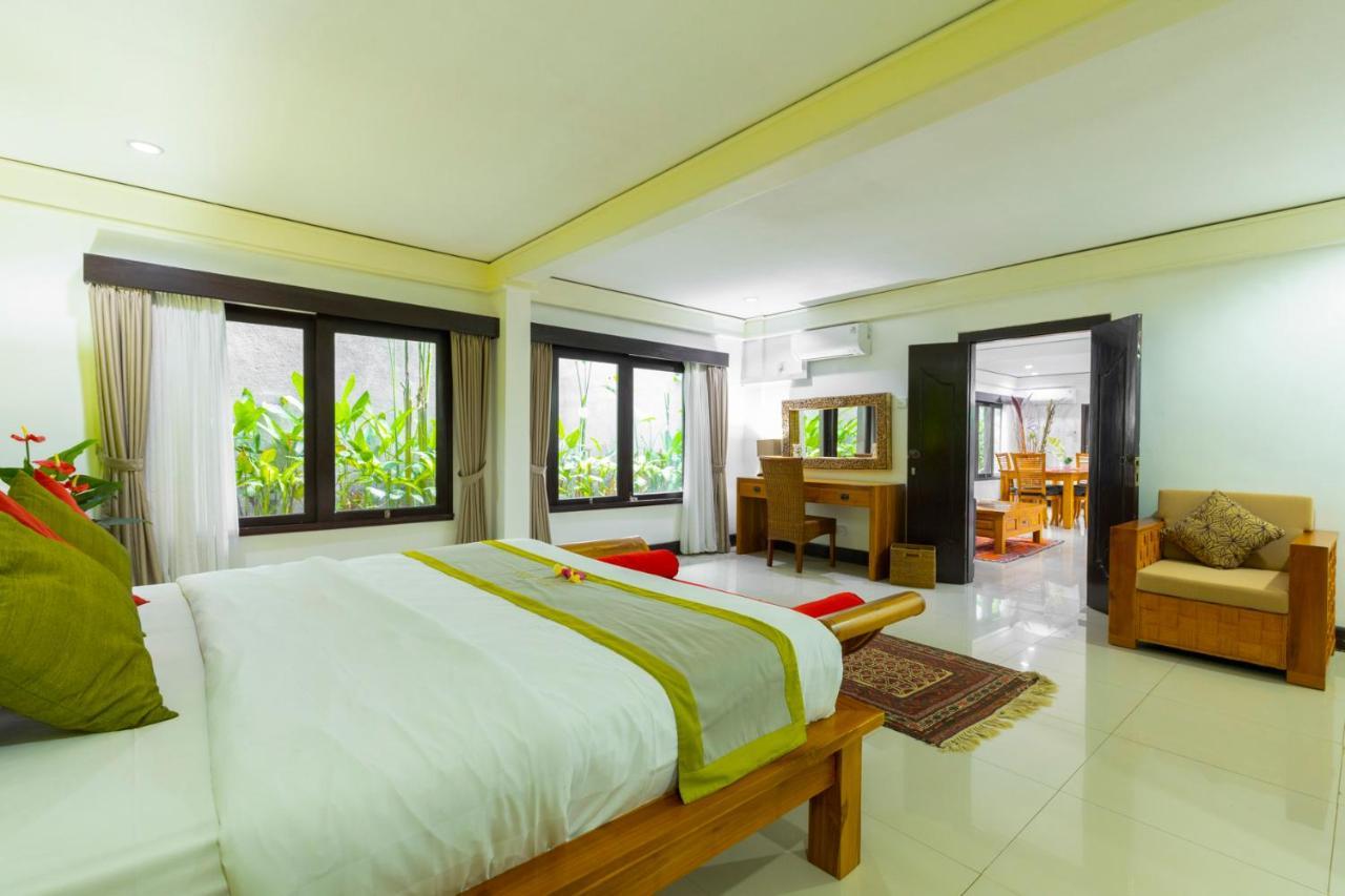 Villa Kibbi Seminyak Exterior foto